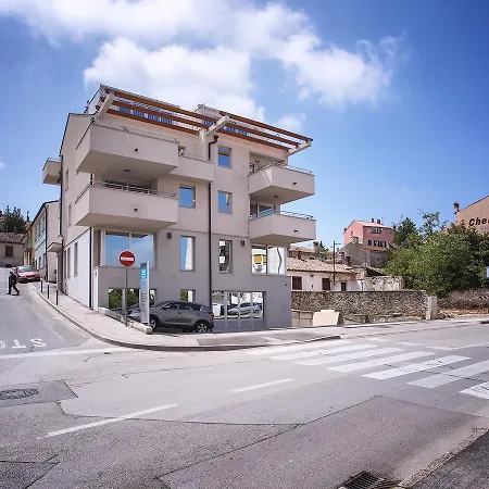 Cuki Apartment